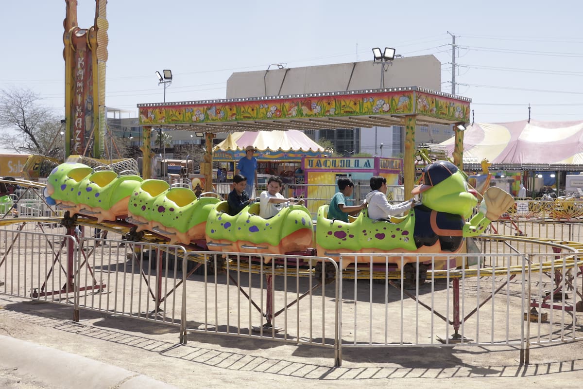Una gran diversión fueron los juegos mecánicos durante las fiestas que se realizaron en el Seminario.