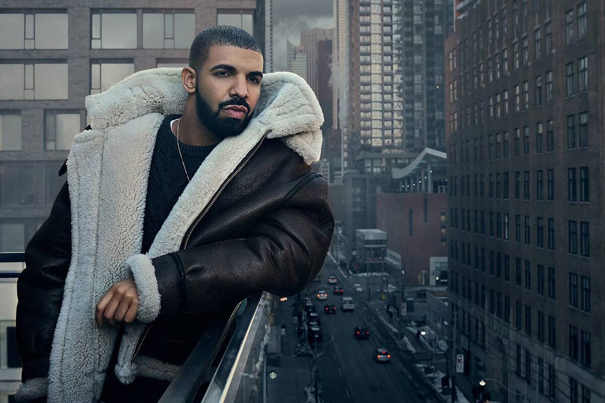 VIDEO: Abuchean a Drake en festival de música