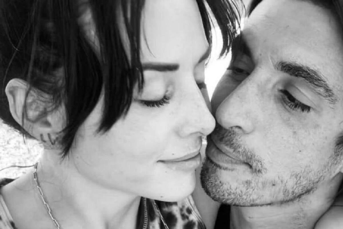 Zuria Vega y Alberto Guerra se dedican románticos mensajes por su octavo aniversario