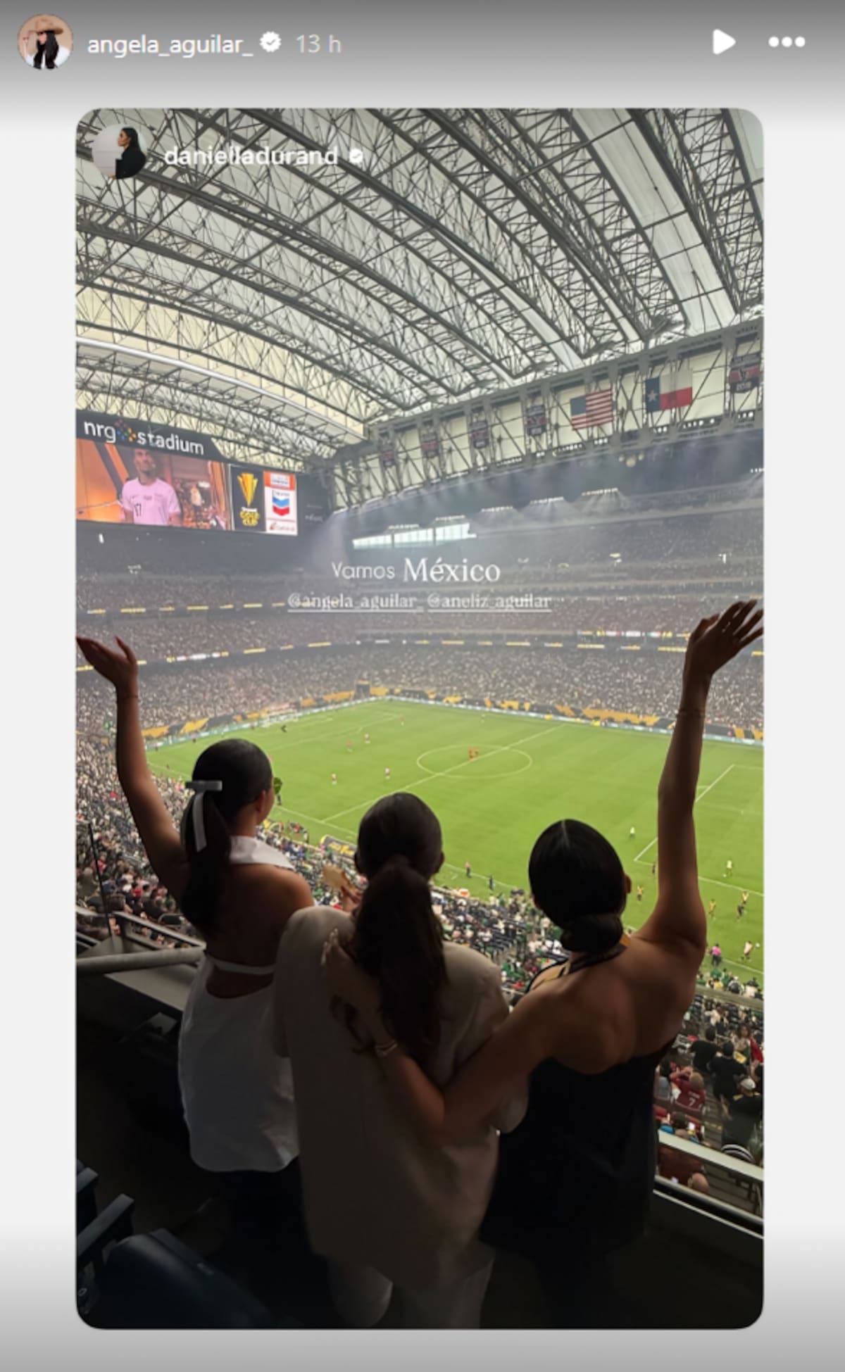 Ángela Aguilar asiste a la final de la Copa Oro 2025.