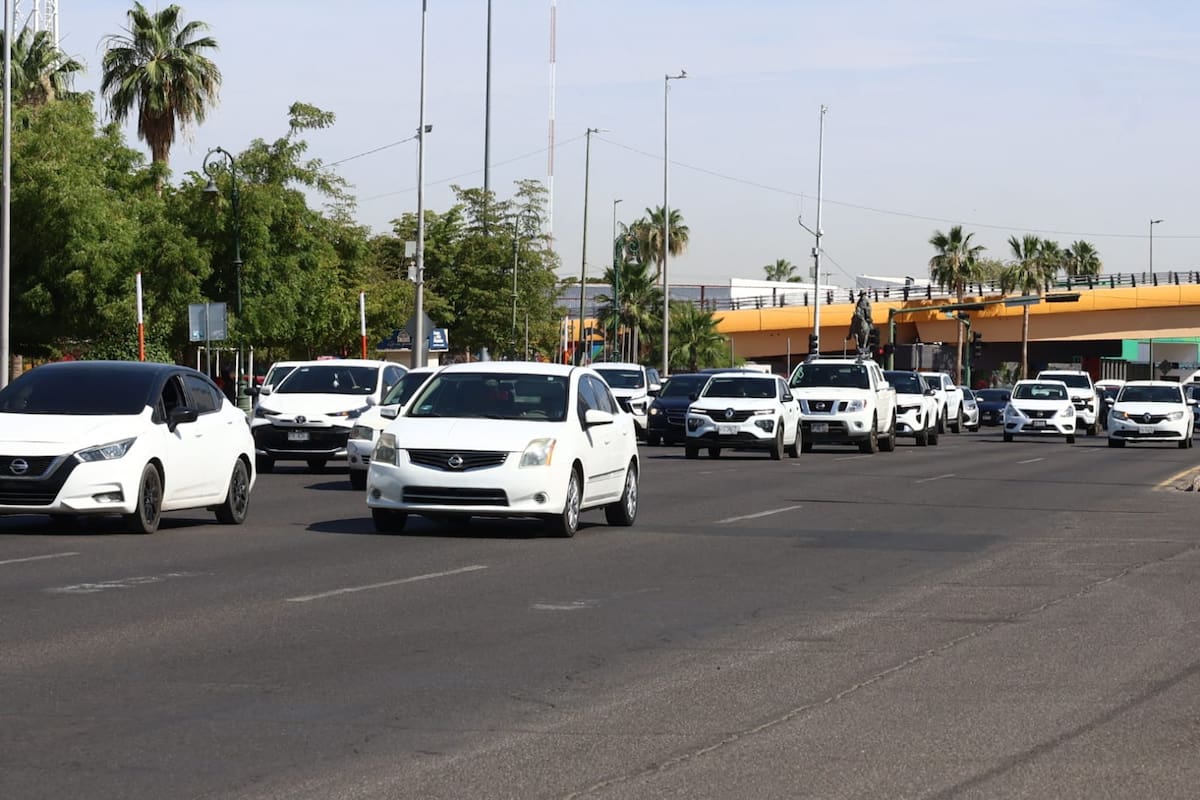 Retrasan cierre de Rosales por montaje del escenario de Fiestas del Pitic