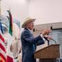 Ken Salazar vuelve a negar participación de EEUU en el traslado de El Mayo Zambada y responde a Sheinbaum que la captura debe verse como una victoria contra la violencia