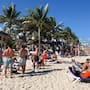 La ocupación hotelera en el Caribe mexicano bajó a 65% después de varios meses por encima del 70%; el sector turístico observa menor flujo de turistas, menos operaciones aéreas y reservas lentas antes del Mundial 2026