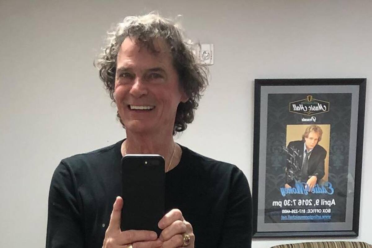 Murió B.J. Thomas, intérprete de "Raindrops keep fallin´on my head", a los 78 años
