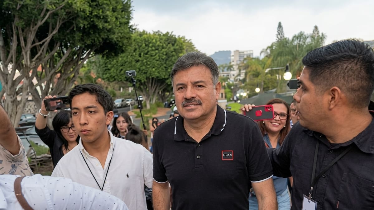 Desafueran a alcalde de Úrsulo Galván, Veracruz por presunta relación con la desaparición de un empresario
