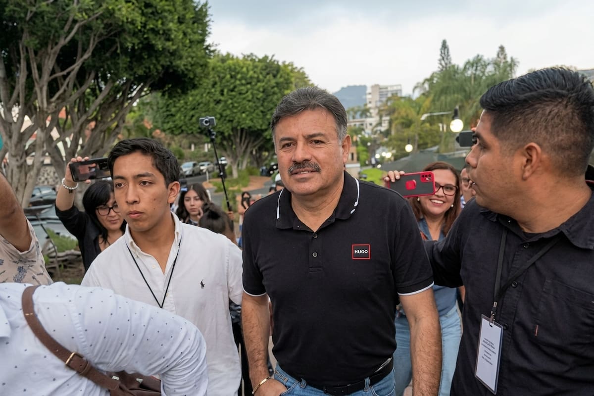Desafueran a alcalde de Úrsulo Galván, Veracruz por presunta relación con la desaparición de un empresario