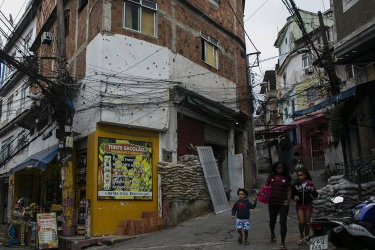 Pide Supremo Tribunal de brasil revisión tras operativo policiaco sangriento en las favelas