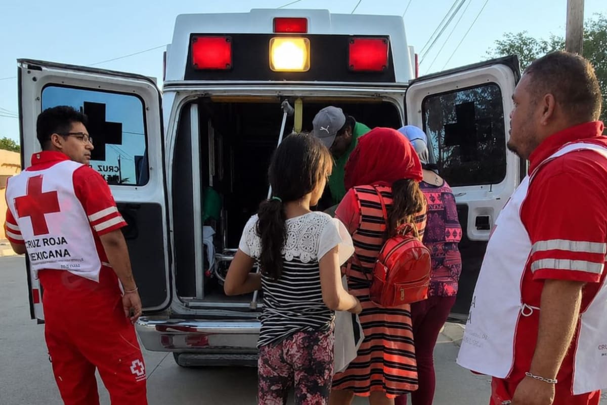 Cruz Roja auxilia a familia deportada que vivía en extrema vulnerabilidad en Pitiquito