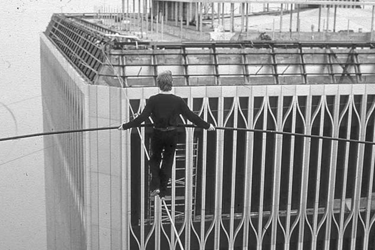 Philippe Petit, el hombre que ‘caminó por los aires’ entre las Torres Gemelas