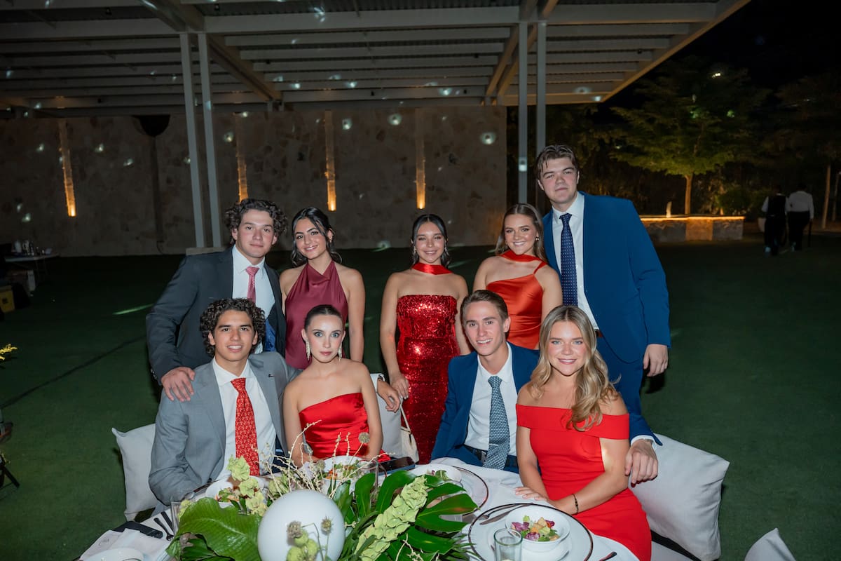Culminan con éxito