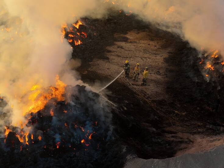 Se incendian 4 mil pacas de alfalfa en rancho de la Xochicali
