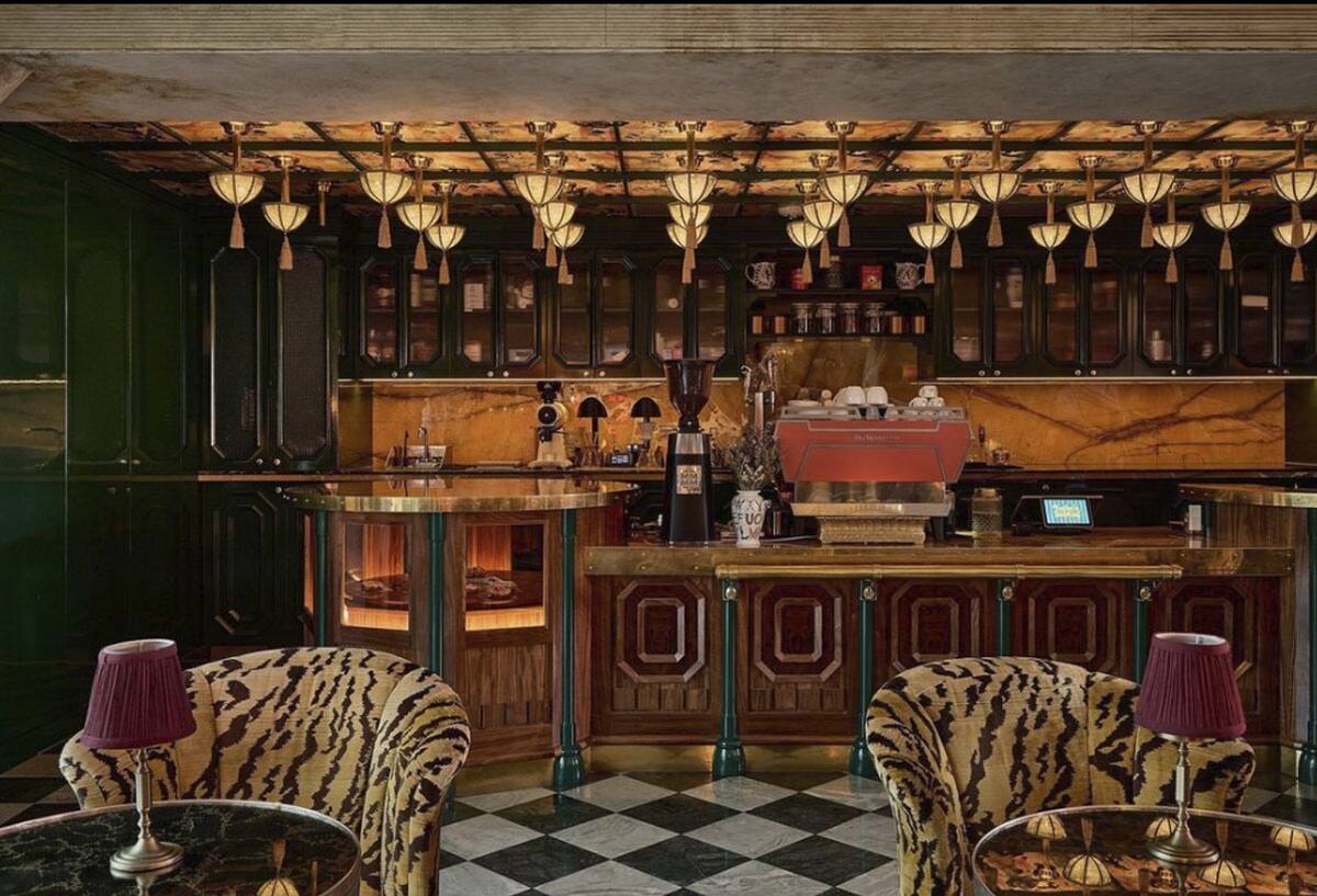 El hotel Lafayette ahora cuenta con 139 habitaciones renovadas, siete nuevos restaurantes y bares,.