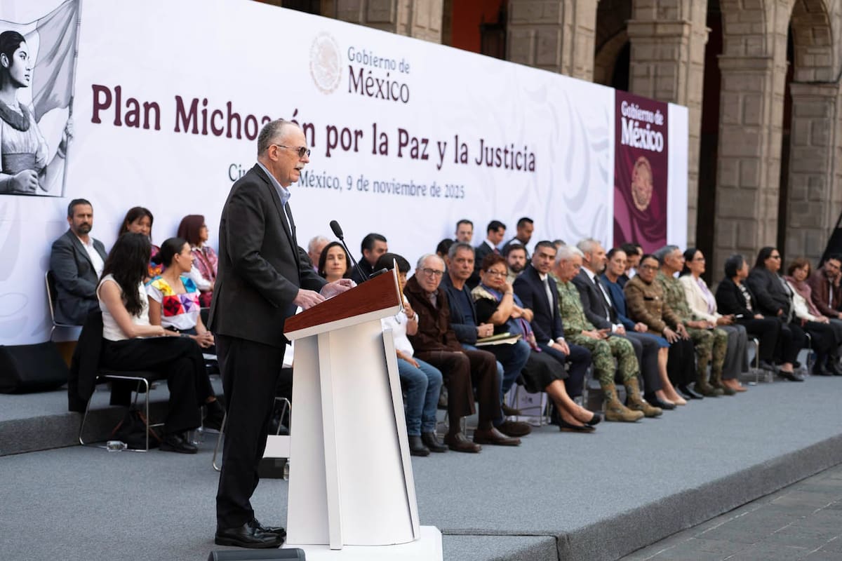 Plan Michoacán para la paz ha reducido en 50% índice de homicidios dolosos en el estado, lo siguiente es construír una base militar en Uruapan, afirma el Gabinete de Seguridad Federal