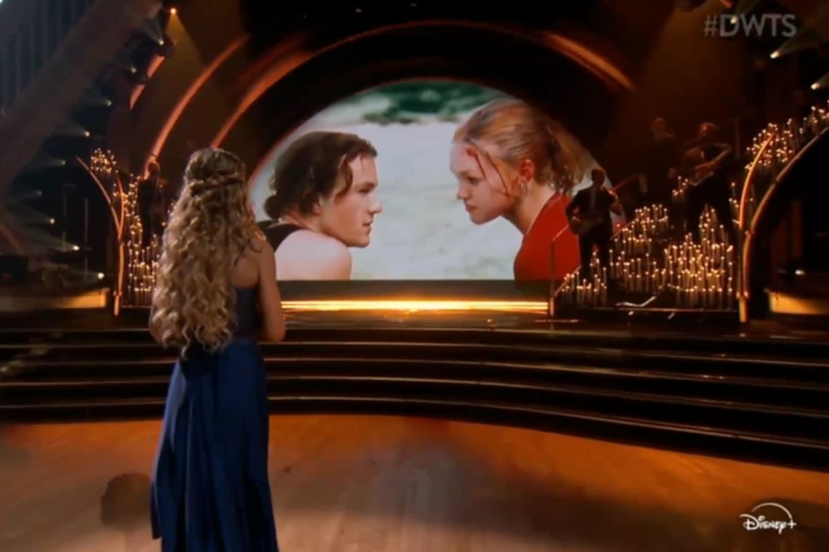 Julia Stiles reúne al elenco de ‘10 cosas que odio de ti’ para homenajear a Heath Ledger