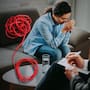 ¿Tu terapia te ayuda? Estas son las 3 red flags que revelan si tu psicólogo realmente está dañando tu salud mental