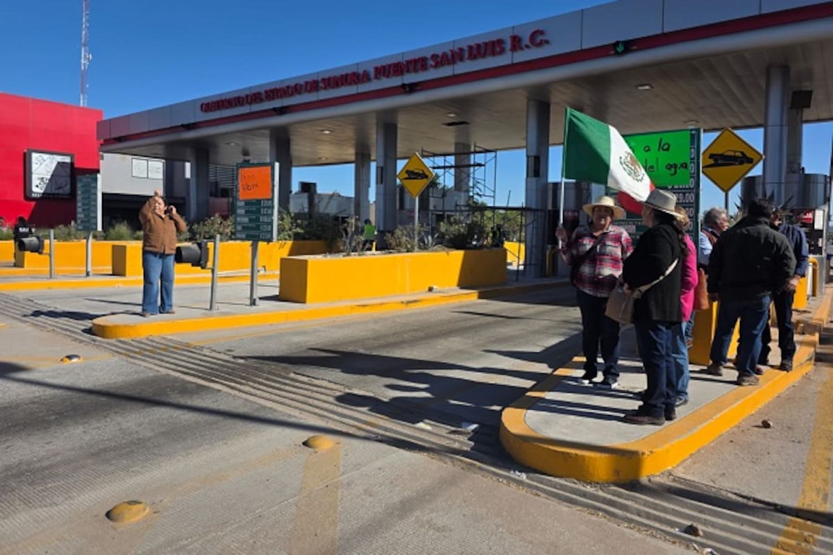 Agricultores de BC “liberan” caseta de cobro de SLRC en protesta