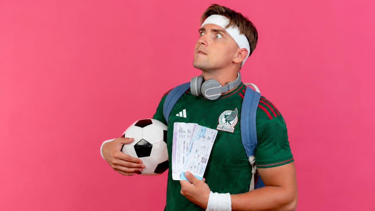 Encuesta revela que los mexicanos gastan en promedio 44 mil pesos por persona en viajes deportivos internacionales, un gasto que el 66 por ciento prefiere elevar por encima de sus vacaciones convencionales para asistir al Mundial