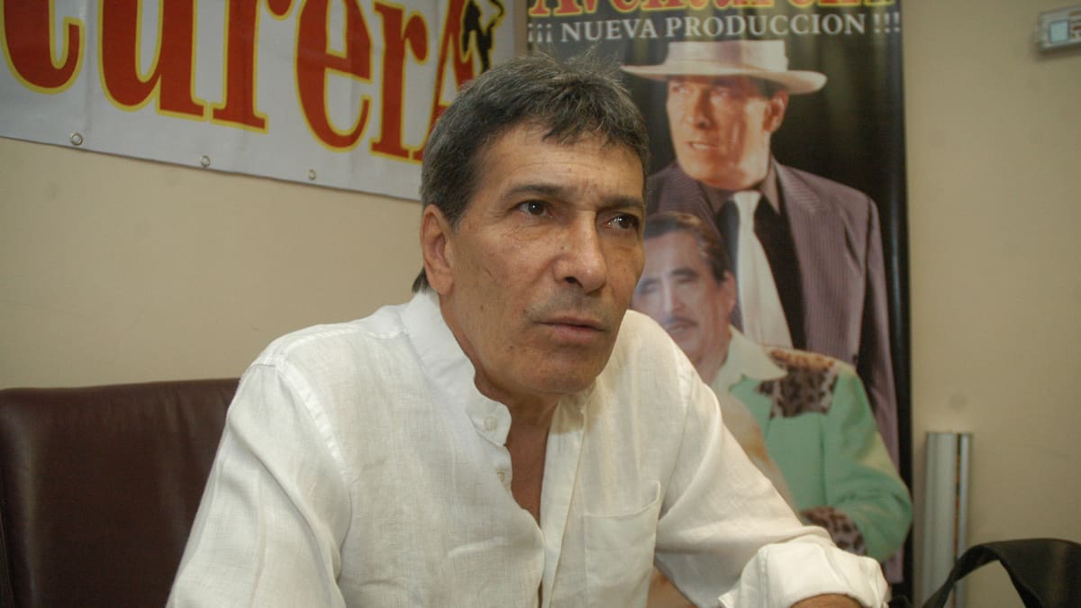 Juan Ferrara responde si se retirará de los escenarios: “Es una retirada con mucho cariño” (VIDEO)