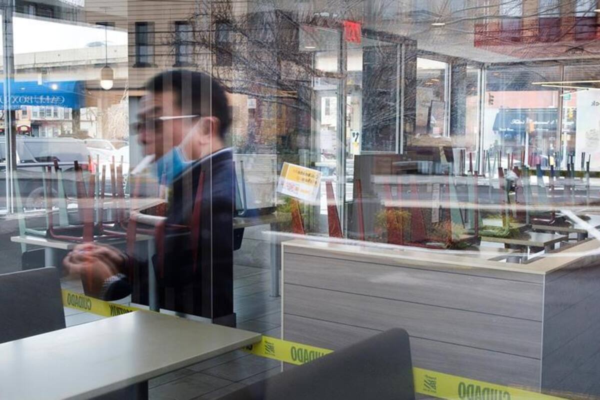 NY decreta que 75% de empleados de cada empresa debe quedarse en casa