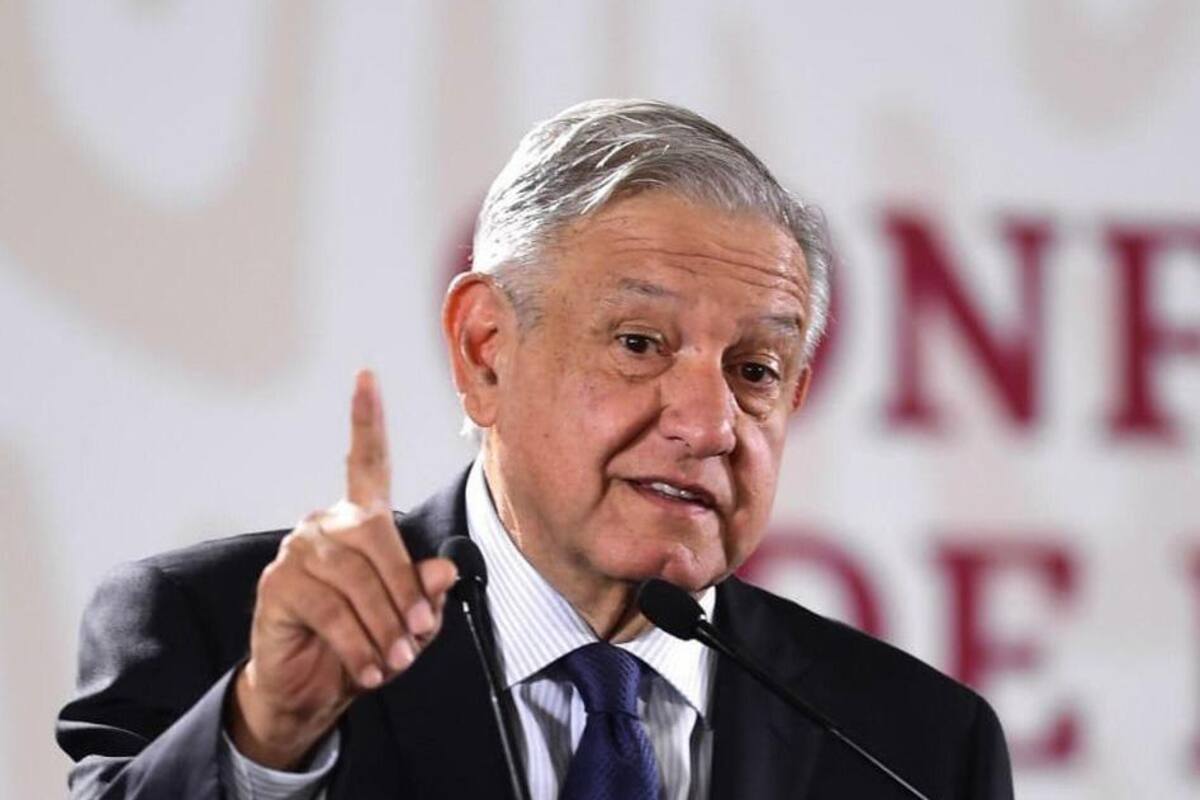 AMLO pide a Espriú informe sobre la 'Cuatro Carriles'