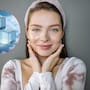 ¿Usas hielo en la cara? Dermatológos advierten que el contacto directo y prolongado puede causar lesiones y agravar problemas cutáneos