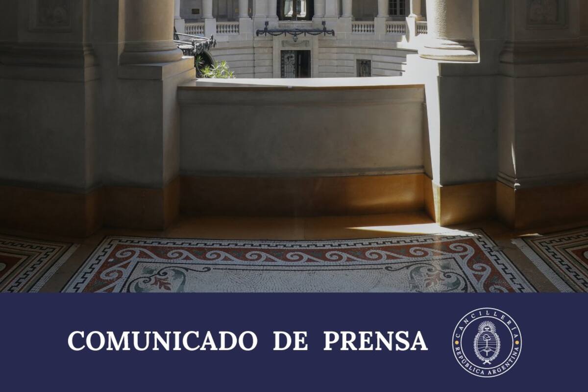 Argentina condena irrupción policial en Embajada de México en Quito