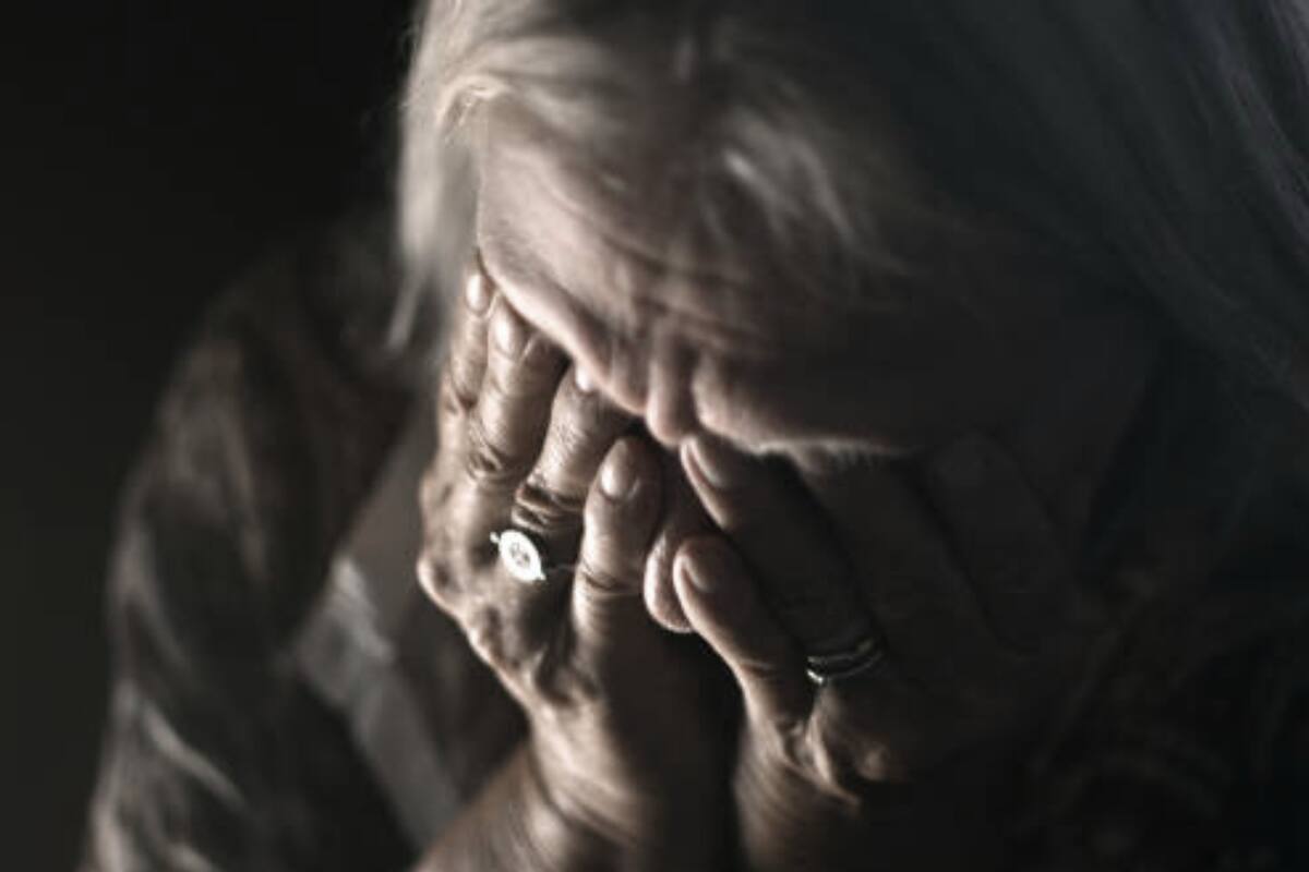 Adulta mayor muere tras ataque de ansiedad mientras esperaba su comida en un local en Guanajuato