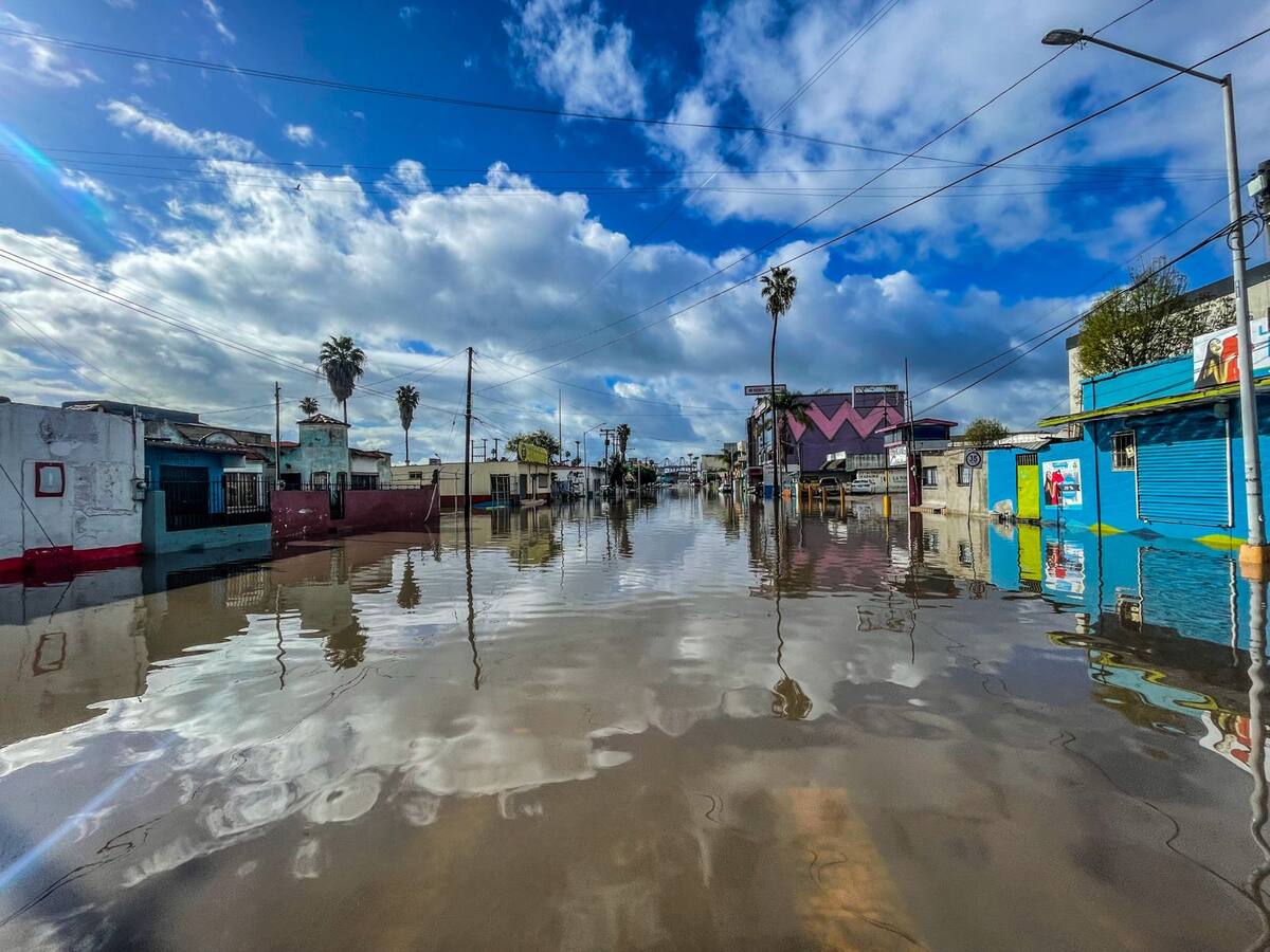 Con las lluvias de la semana pasada y las de esta semana se junta un retraso de una semana y media en los trabajos.