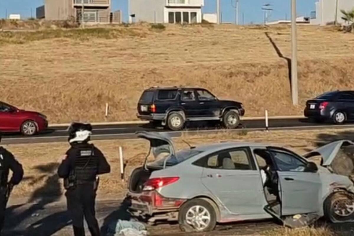 Detienen en Rosarito a hombre y menor con más de mil pastillas de fentanilo