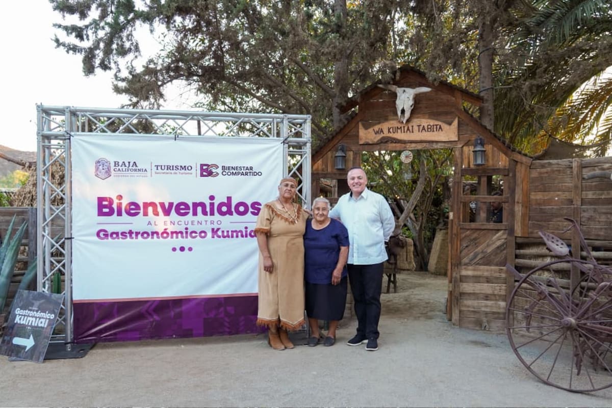 La comunidad Kumiai de San Antonio Necua presentó su cocina tradicional en un encuentro gastronómico que busca impulsar el turismo cultural y fortalecer la economía local.
Foto: Cortesía.