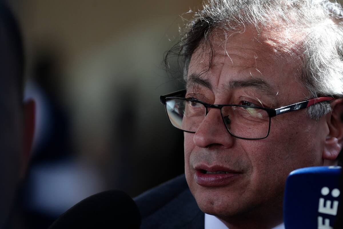 Presidente de Colombia, Gustavo Petro denuncia violación de soberanía en Ecuador y respalda a México