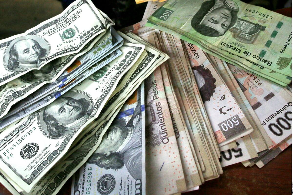 ¿Por qué existe tanta inestabilidad en el peso mexicano? Experta lo explica
