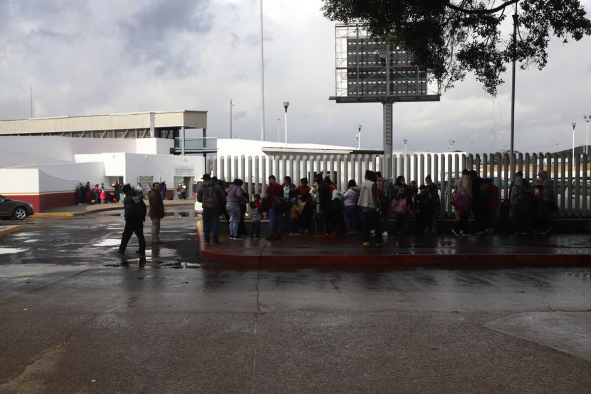 Cruzan migrantes a EU, pero otros llegan con la intención
