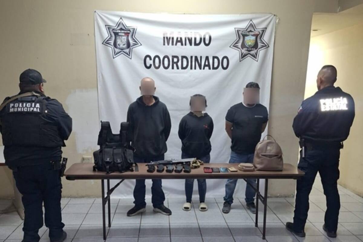 Interceptan a tres personas con arma larga y cartuchos en SLRC