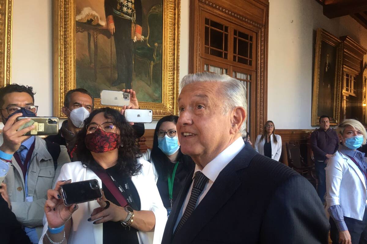 Crónica: Así fue el recorrido de reporteros en Palacio Nacional con AMLO