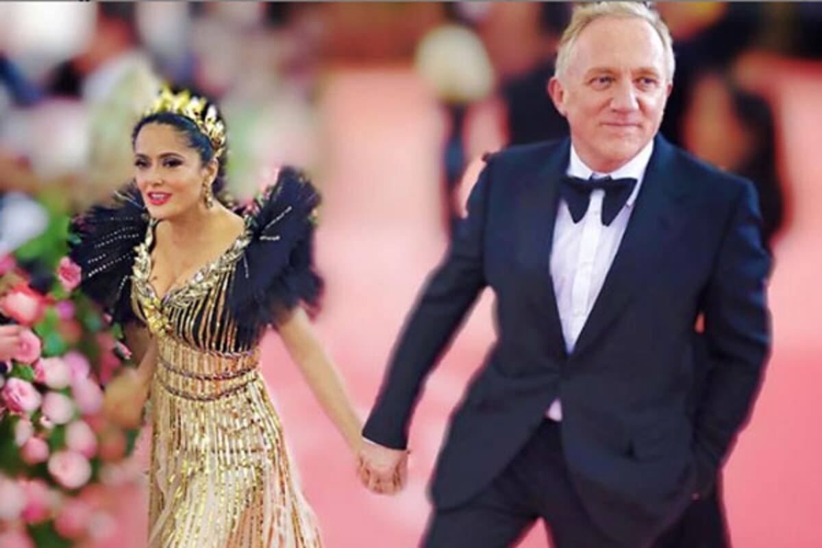 Una enamorada Salma Hayek celebra el cumpleaños de su esposo