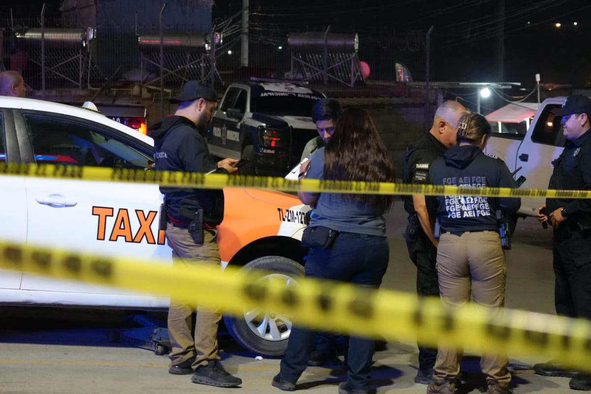 Balean a taxistas en Villas del Campo