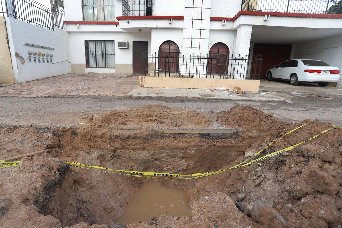 Surge socavón en Valle Verde