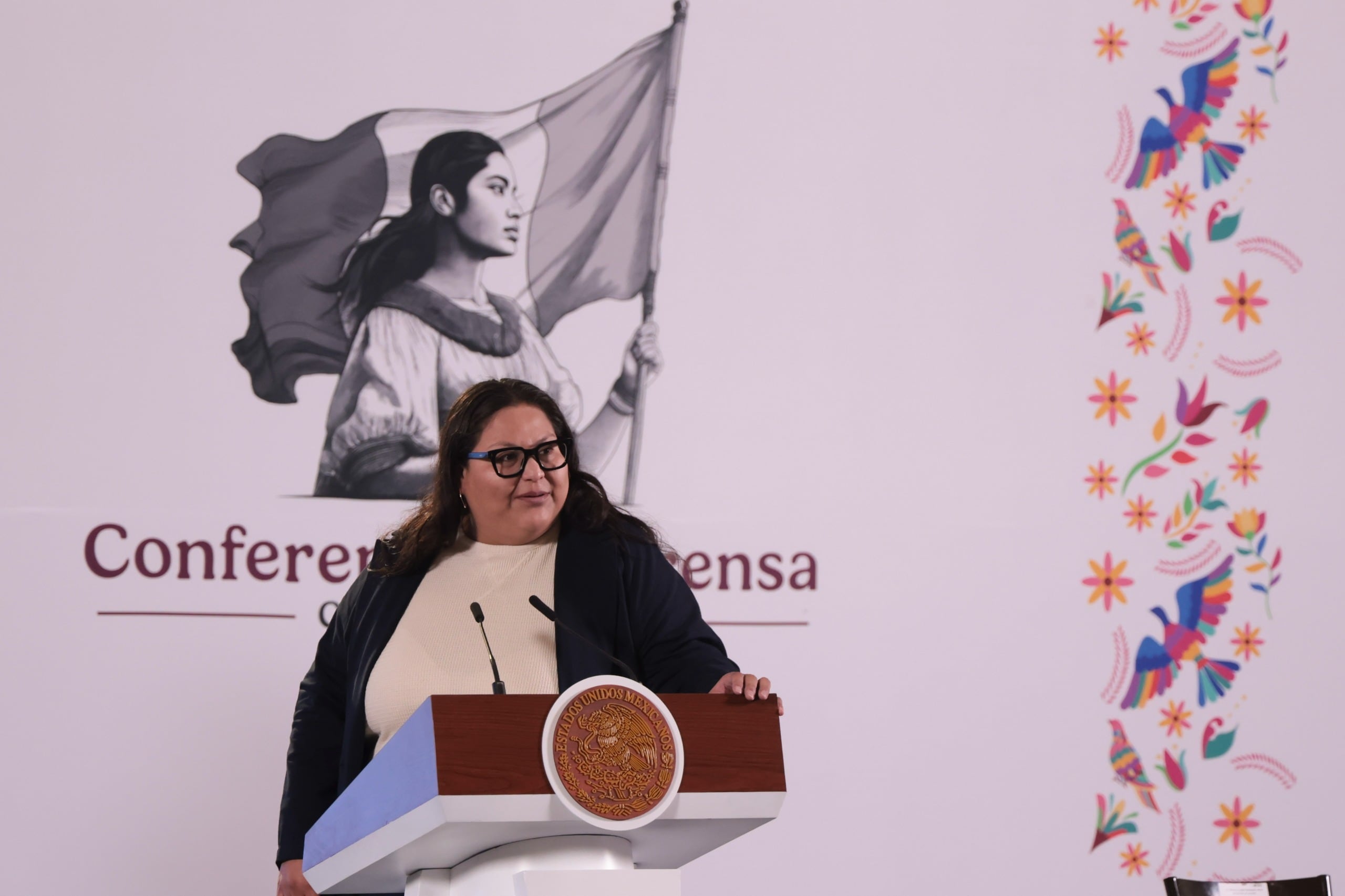Citlalli Hernández, presidenta de la Comisión Nacional de Elecciones de Morena, durante la