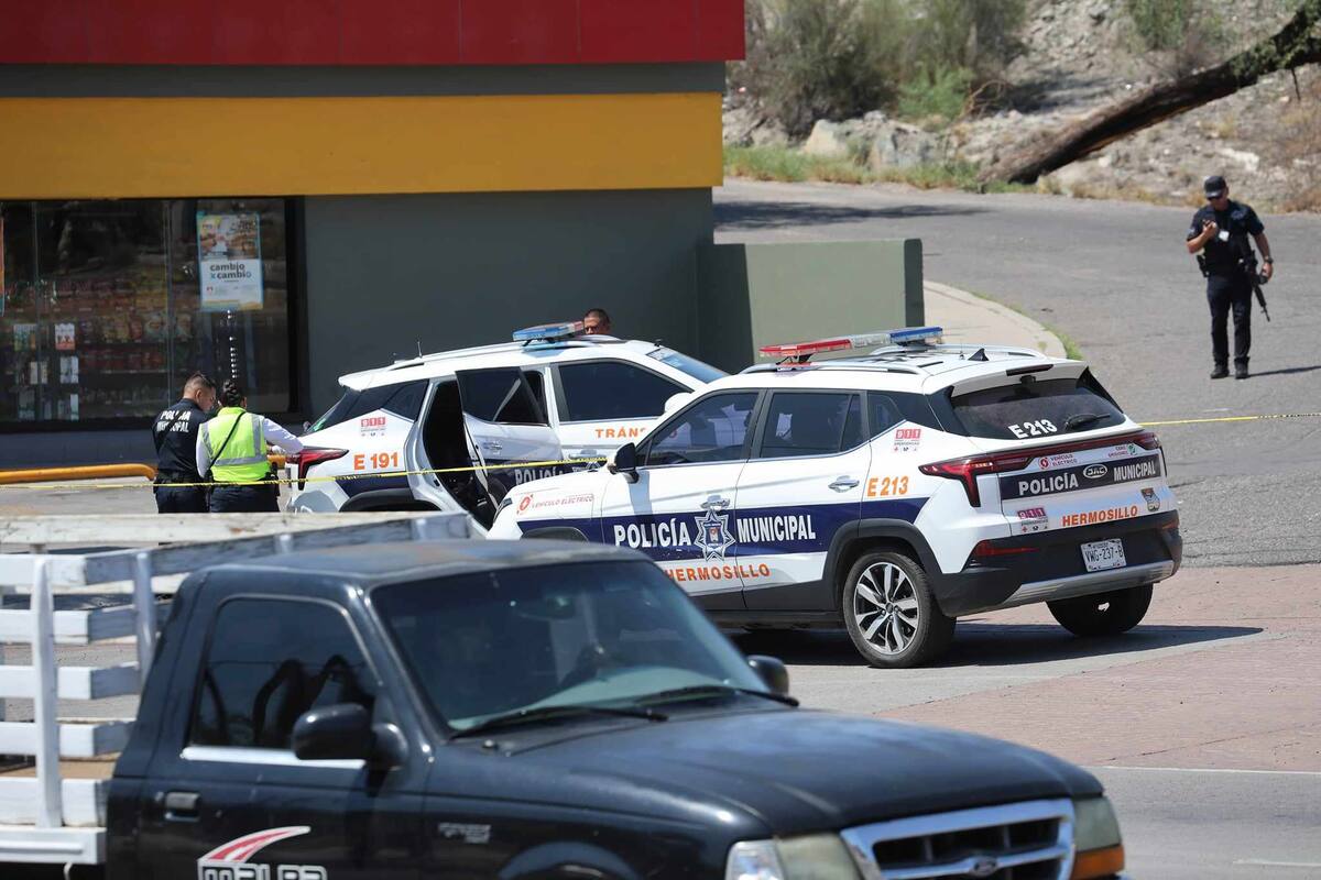 Asesinan a balazos a hombre en bulevar de Hermosillo