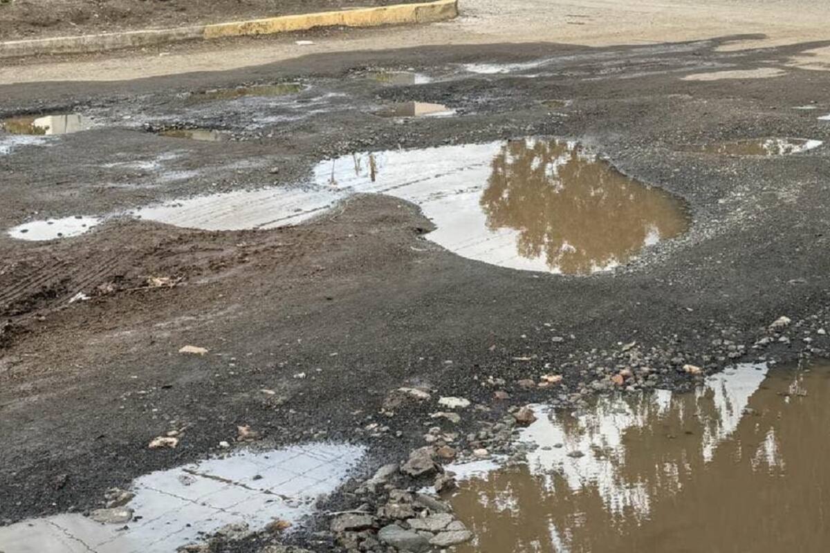 Colonos de Xicotencatl Leyva Aleman piden bacheo