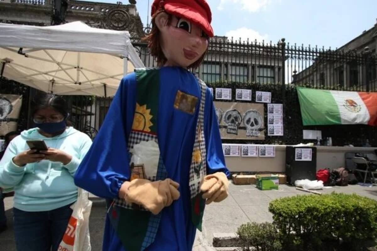 Creadores exigen a AMLO suspender recortes y explicar Chapultepec