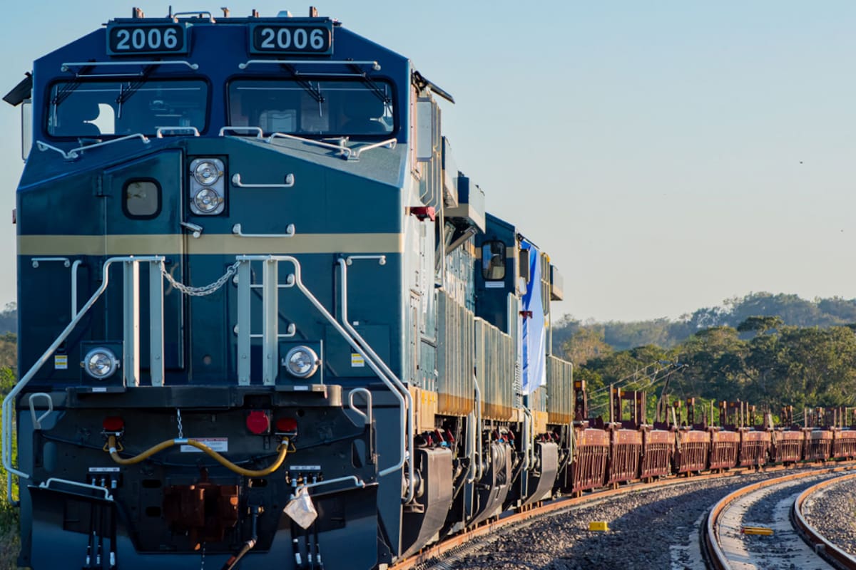 El Tren Maya de carga se acerca a su primera gran prueba, comenzar a operar en 2027 y convertir sus nuevas terminales en una conexión para las mercancías del sureste, con la meta de mover 4.7 millones de toneladas en 2030