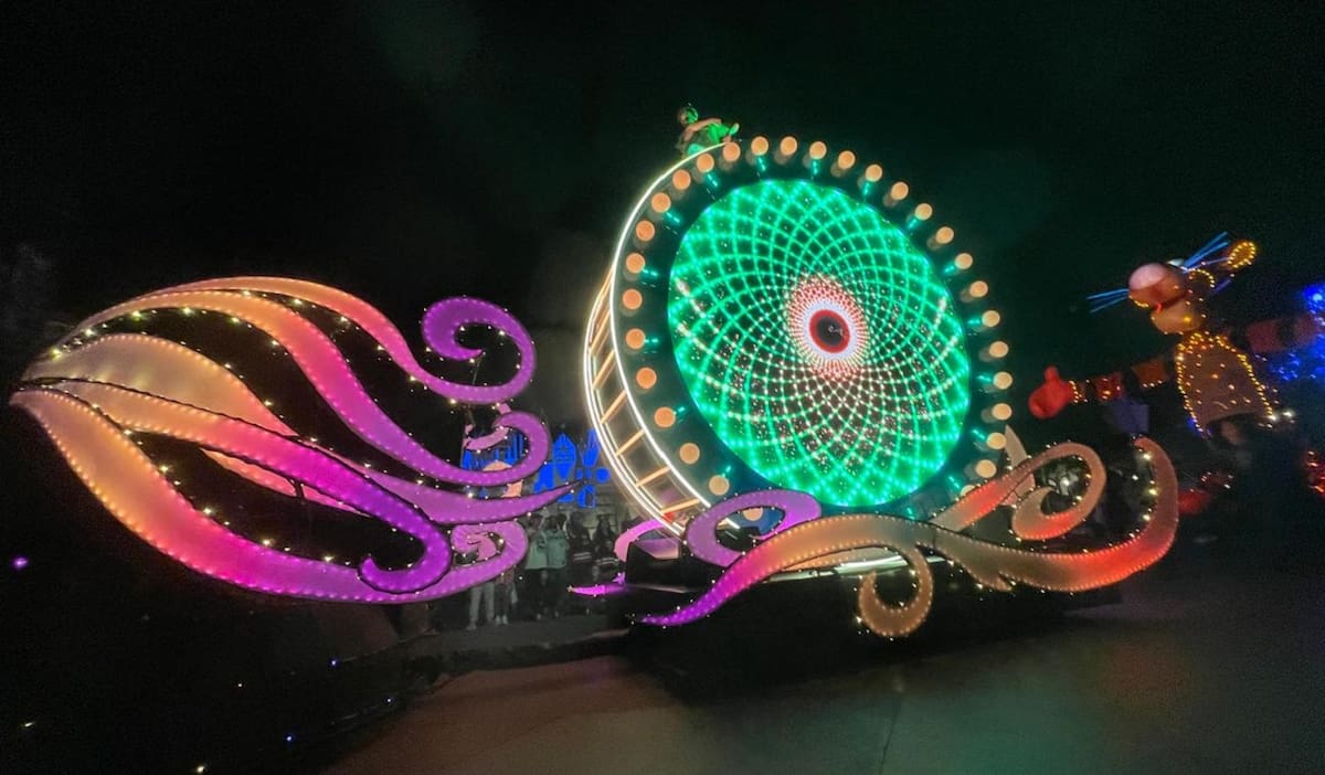 El recorrido nocturno se estrenó por primera vez en 2015.