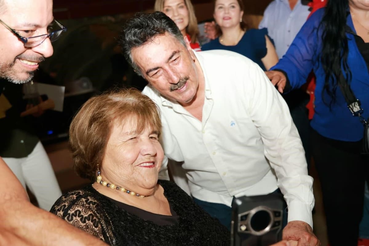 Ser fundador implica responsabilidad, no privilegios: Javier Lamarque