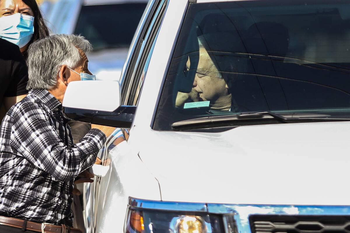 Gira de AMLO en BC: Presume combate a la corrupción