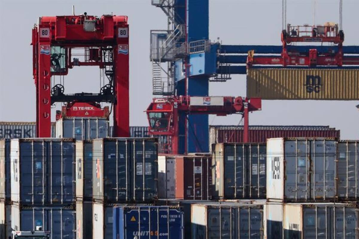 Baja déficit comercial de EU en un 12% durante febrero