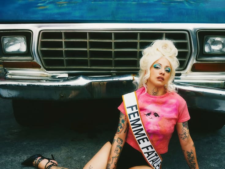 Mon Laferte presenta Femme Fatale
