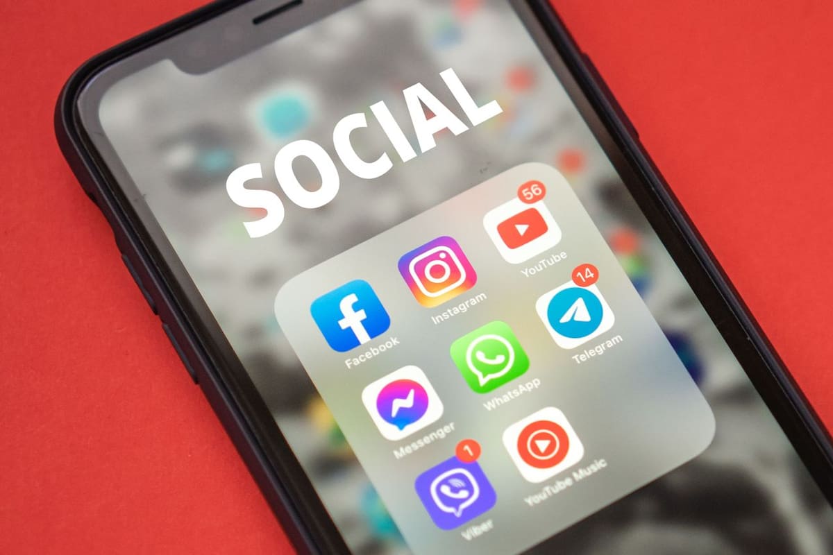 El diputado Favio Castellanos Polanco, explicó que actualmente muchas ofertas de trabajo se hacen de forma informal, a través de redes sociales, lo que impide ciertos filtros de seguridad. | Foto: Pexels