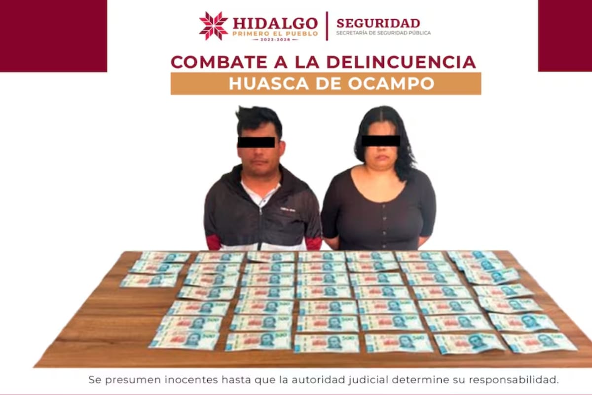 Detiene la Policía Estatal en Hidalgo a una pareja con 45 billetes de 500 pesos presuntamente falsos tras recibir el reporte de un comerciante que detectó uno durante una compra